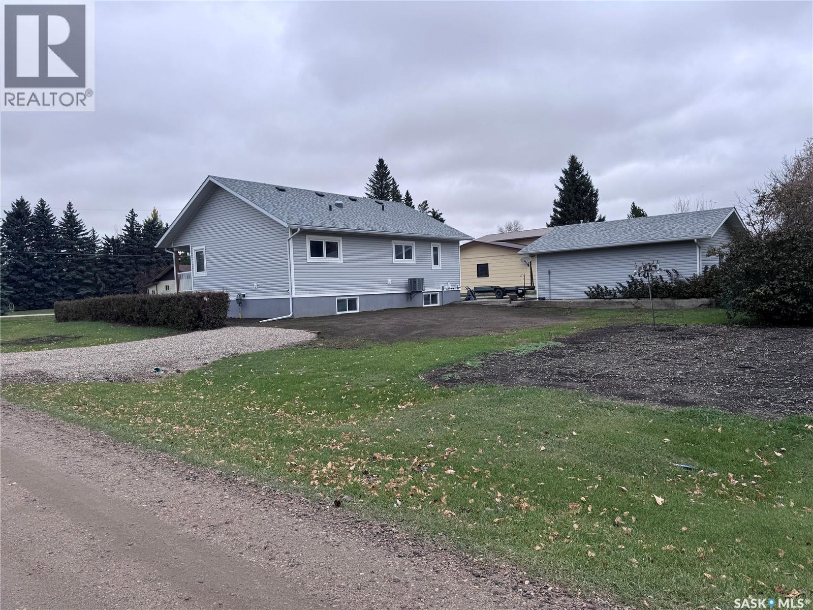 109 Ash Street, Wolseley, Saskatchewan  S0G 5H0 - Photo 2 - SK019032