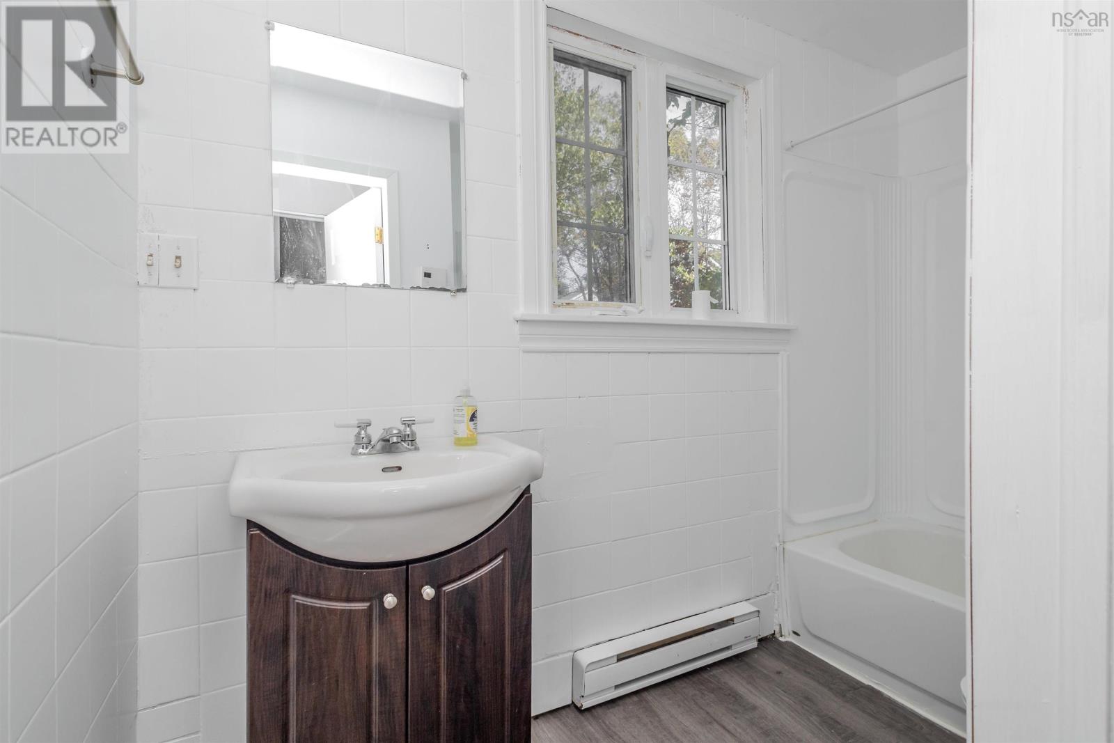 42 Thomas Street, Sydney, Nova Scotia  B1S 2R3 - Photo 10 - 202526076