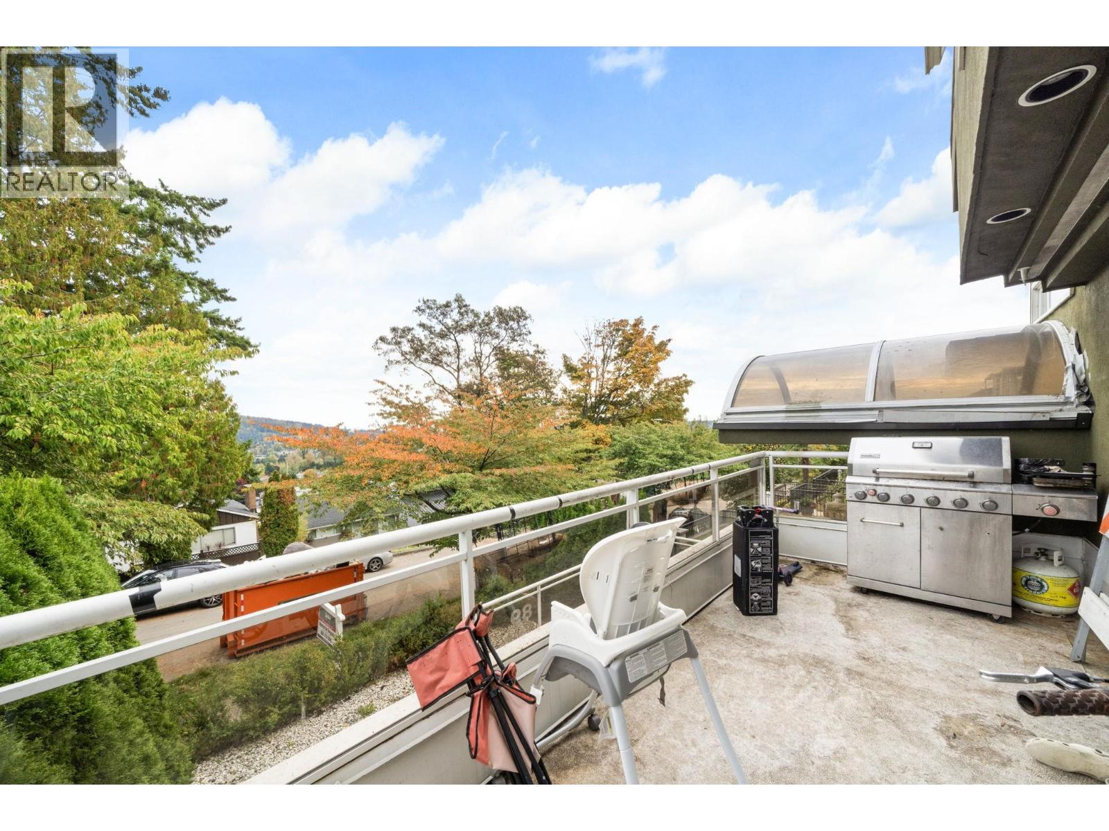 89 Ellesmere Avenue, Burnaby, British Columbia  V5B 3S5 - Photo 14 - R3058136