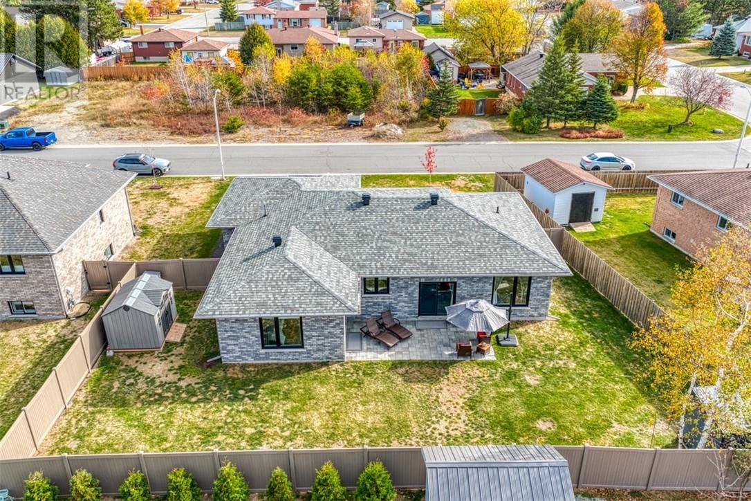 56 Oak Street, Capreol, Ontario  P0M 1H0 - Photo 36 - 2125277