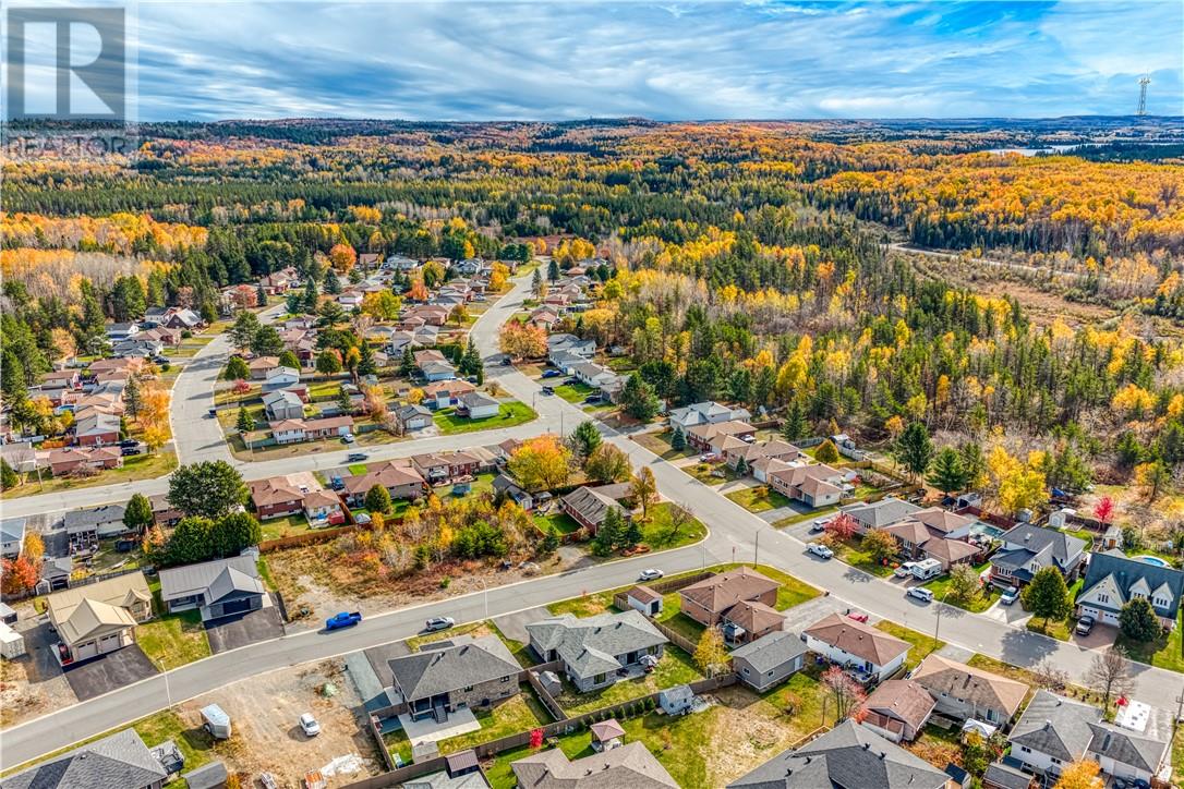 56 Oak Street, Capreol, Ontario  P0M 1H0 - Photo 42 - 2125277