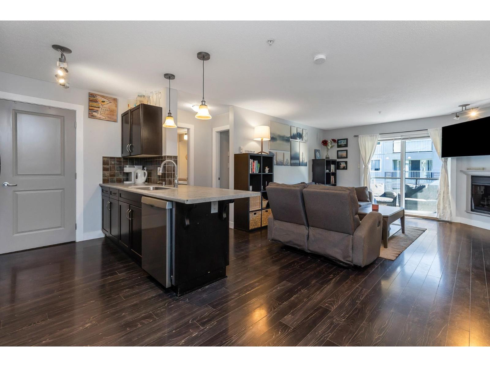 305 2038 Sandalwood Crescent, Abbotsford, British Columbia V2S 3H6 - Photo 12 - R3059364