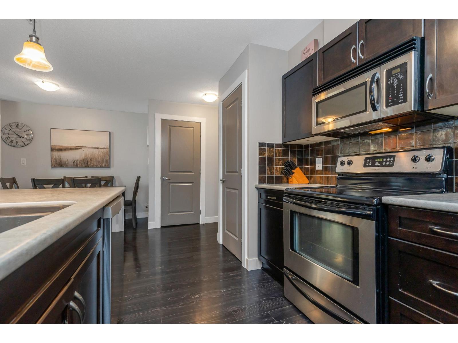 305 2038 Sandalwood Crescent, Abbotsford, British Columbia V2S 3H6 - Photo 10 - R3059364