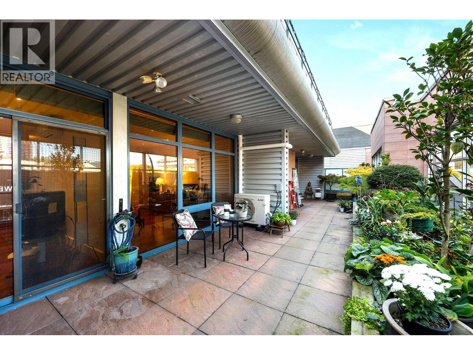 202 1750 W 2nd Avenue, Vancouver, British Columbia  V6J 1H6 - Photo 8 - R3058249