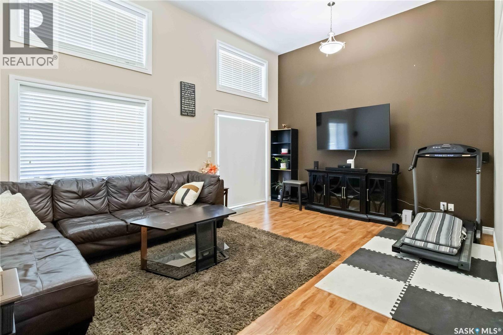 505 212 Willis Crescent, Saskatoon, Saskatchewan  S7T 0R7 - Photo 4 - SK021109