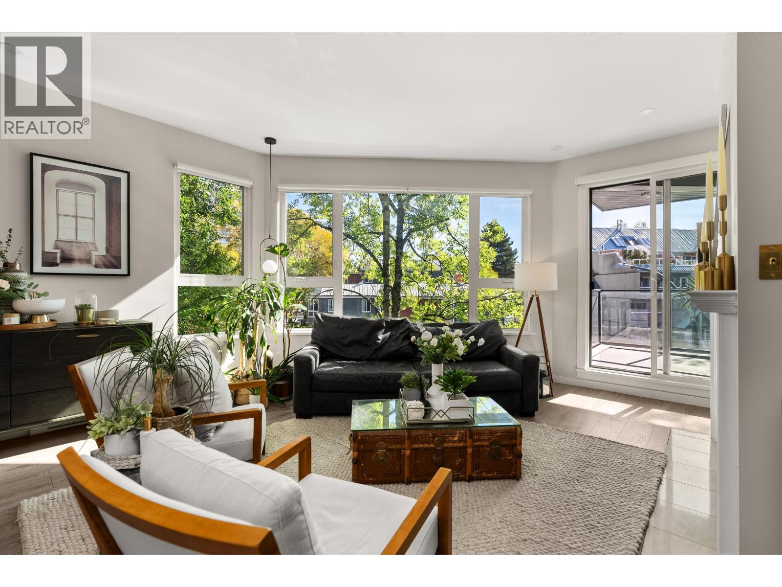 301 1150 Quayside Drive, New Westminster, British Columbia  V3M 6E1 - Photo 3 - R3059472