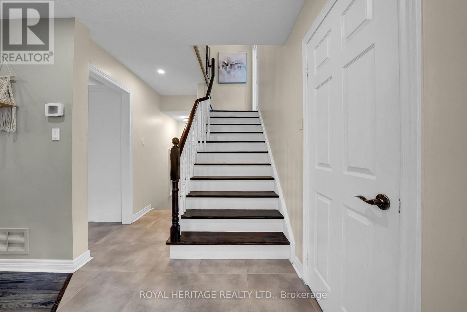 46 Lownie Court, Clarington, Ontario  L1C 5C9 - Photo 15 - E12468566