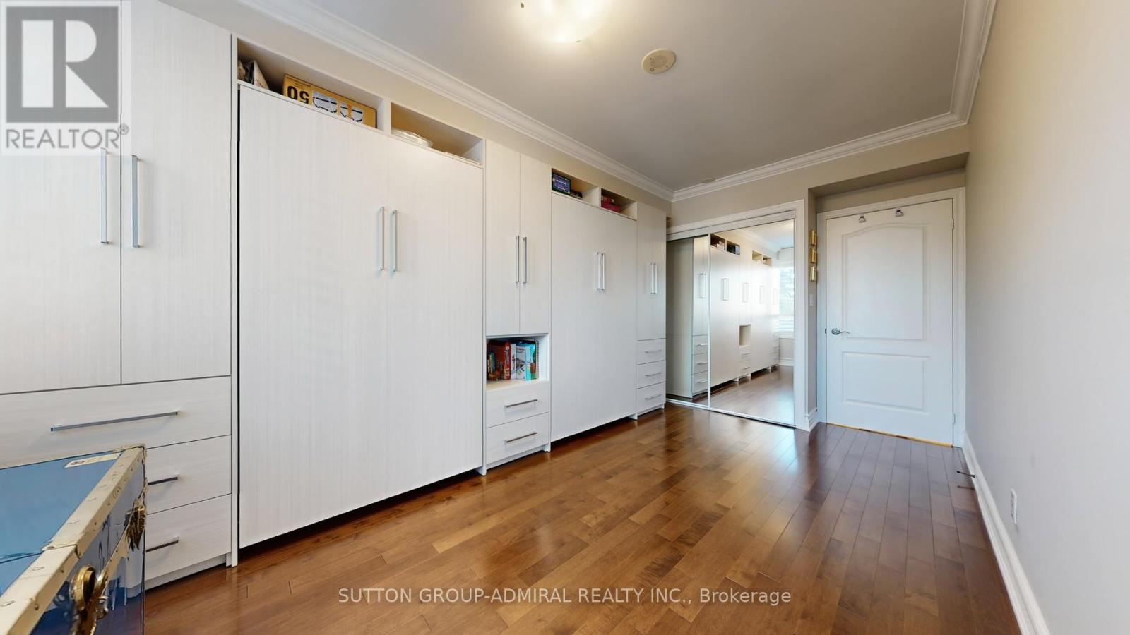 206 - 100 Promenade Circle, Vaughan, Ontario  L4J 7W7 - Photo 27 - N12467162