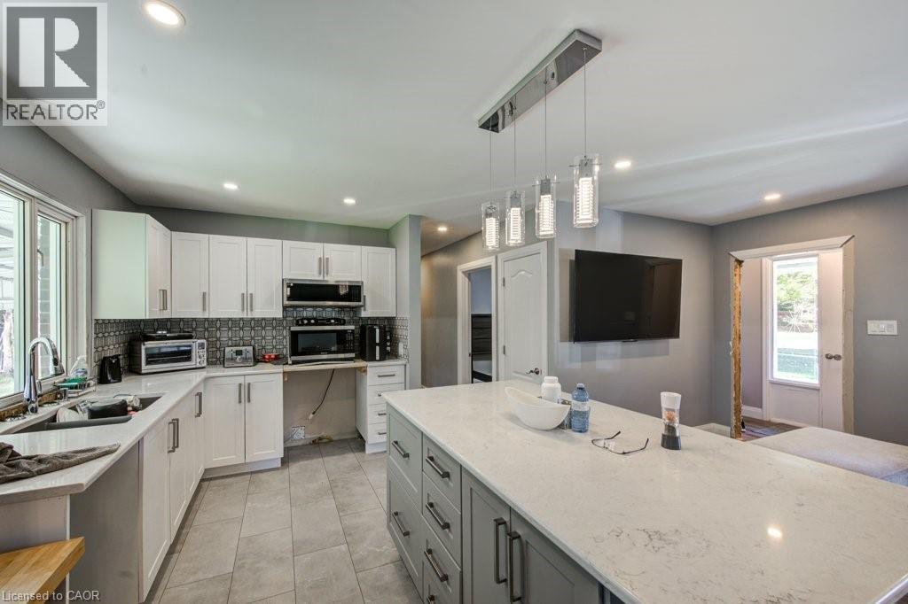 243 King Street E, Ingersoll, Ontario  N5C 1H4 - Photo 13 - 40780056