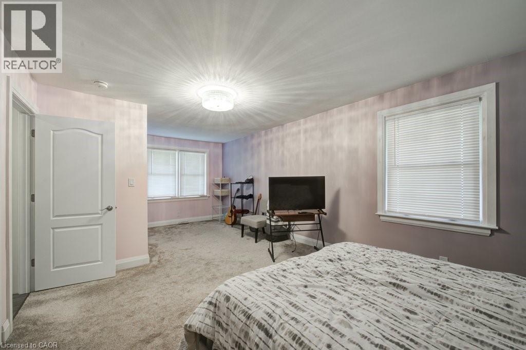 243 King Street E, Ingersoll, Ontario  N5C 1H4 - Photo 22 - 40780056