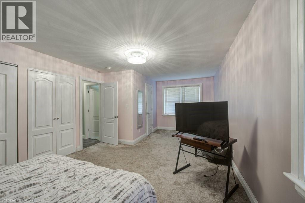 243 King Street E, Ingersoll, Ontario  N5C 1H4 - Photo 23 - 40780056
