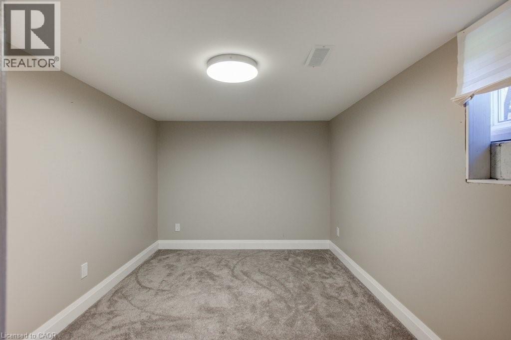 243 King Street E, Ingersoll, Ontario  N5C 1H4 - Photo 31 - 40780056