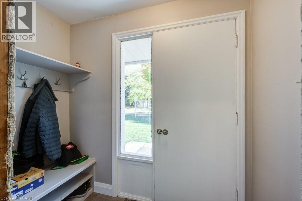 243 King Street E, Ingersoll, Ontario  N5C 1H4 - Photo 4 - 40780056