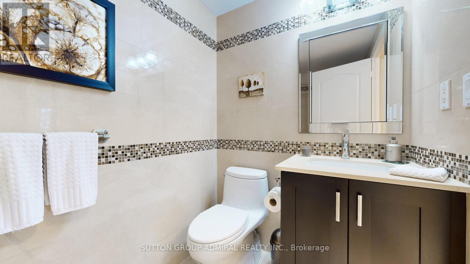 206 - 100 Promenade Circle, Vaughan, Ontario  L4J 7W7 - Photo 28 - N12467162