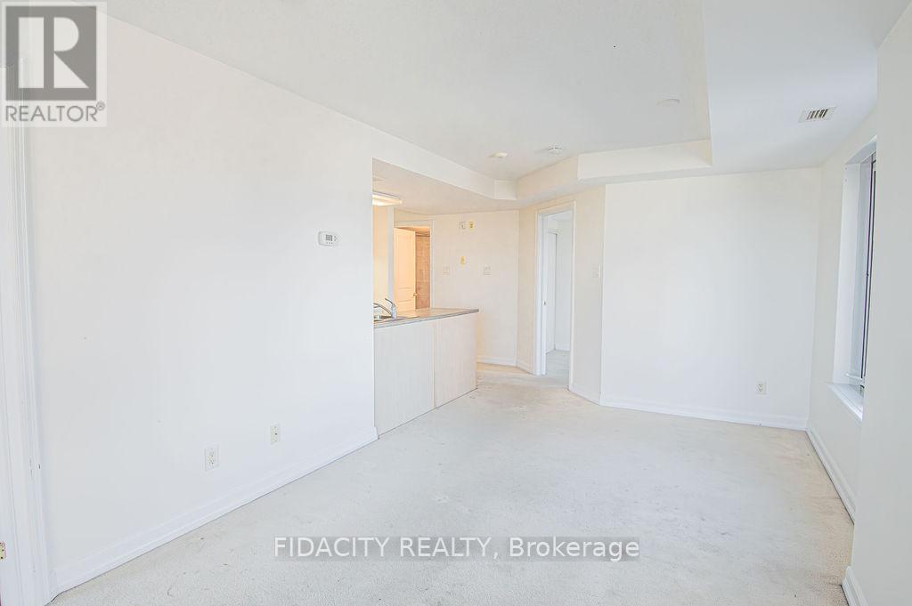 4b - 310 Central Park Drive, Ottawa, Ontario  K2C 4G4 - Photo 6 - X12073291