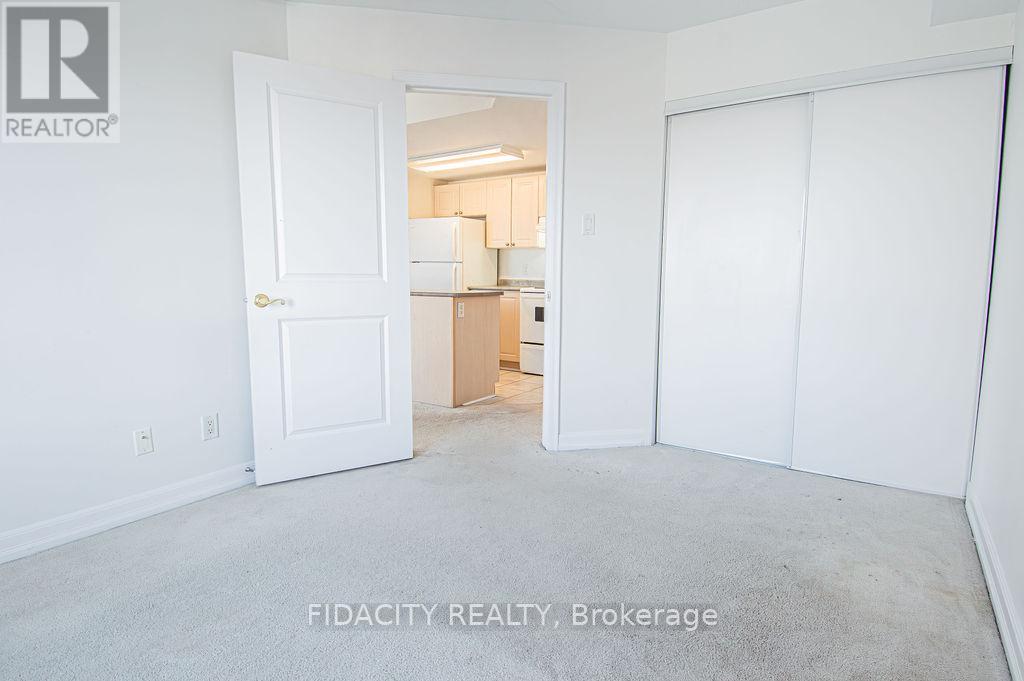 4b - 310 Central Park Drive, Ottawa, Ontario  K2C 4G4 - Photo 9 - X12073291