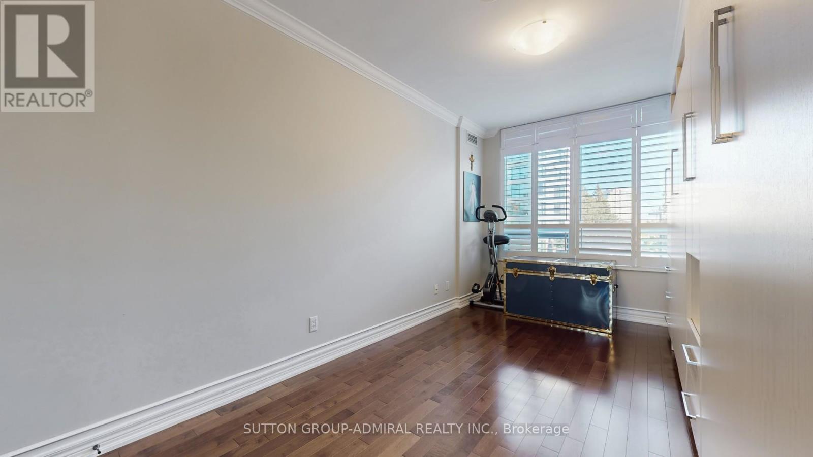 206 - 100 Promenade Circle, Vaughan, Ontario  L4J 7W7 - Photo 26 - N12467162