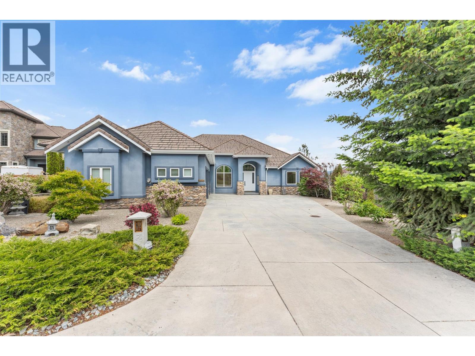 2543 Lucinde Road, West Kelowna, British Columbia