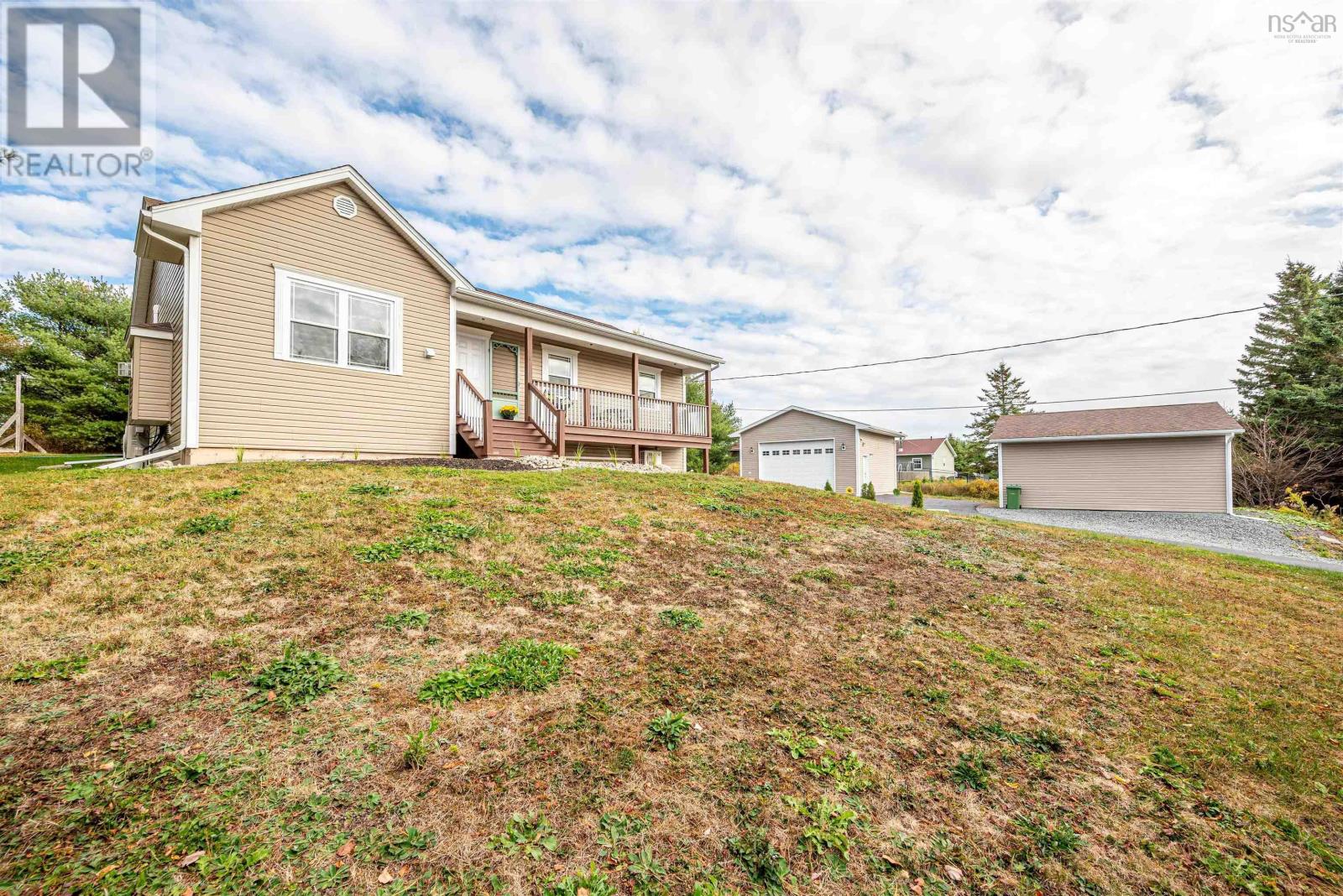 3235 Sackville Drive, Upper Sackville, Nova Scotia  B4E 3C5 - Photo 3 - 202526097