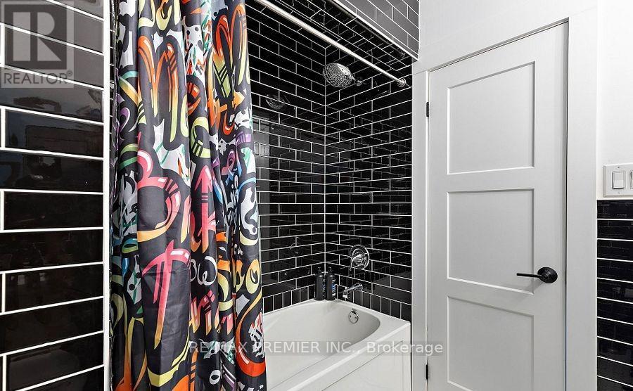 Main Floor - 24 Hucknall Road, Toronto, Ontario  M3J 1V8 - Photo 10 - W12468296