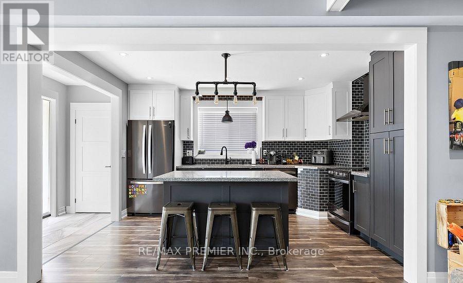 Main Floor - 24 Hucknall Road, Toronto, Ontario  M3J 1V8 - Photo 6 - W12468296