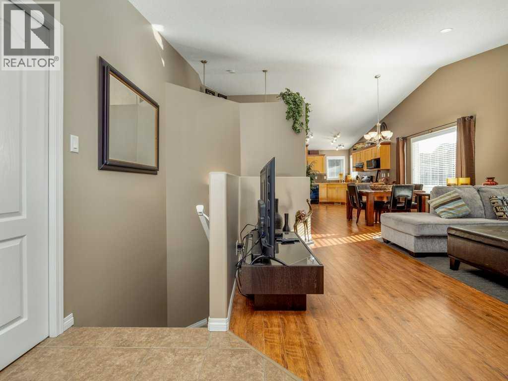 27 Rivermill Landing W, Lethbridge, Alberta  T1K 8B2 - Photo 4 - A2263131