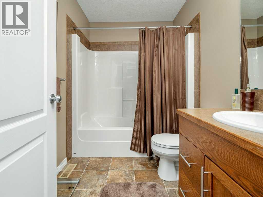 27 Rivermill Landing W, Lethbridge, Alberta  T1K 8B2 - Photo 16 - A2263131