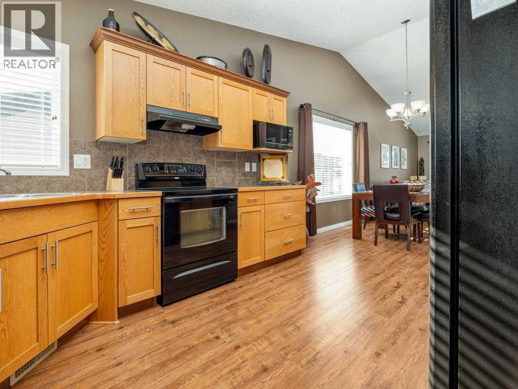 27 Rivermill Landing W, Lethbridge, Alberta  T1K 8B2 - Photo 14 - A2263131