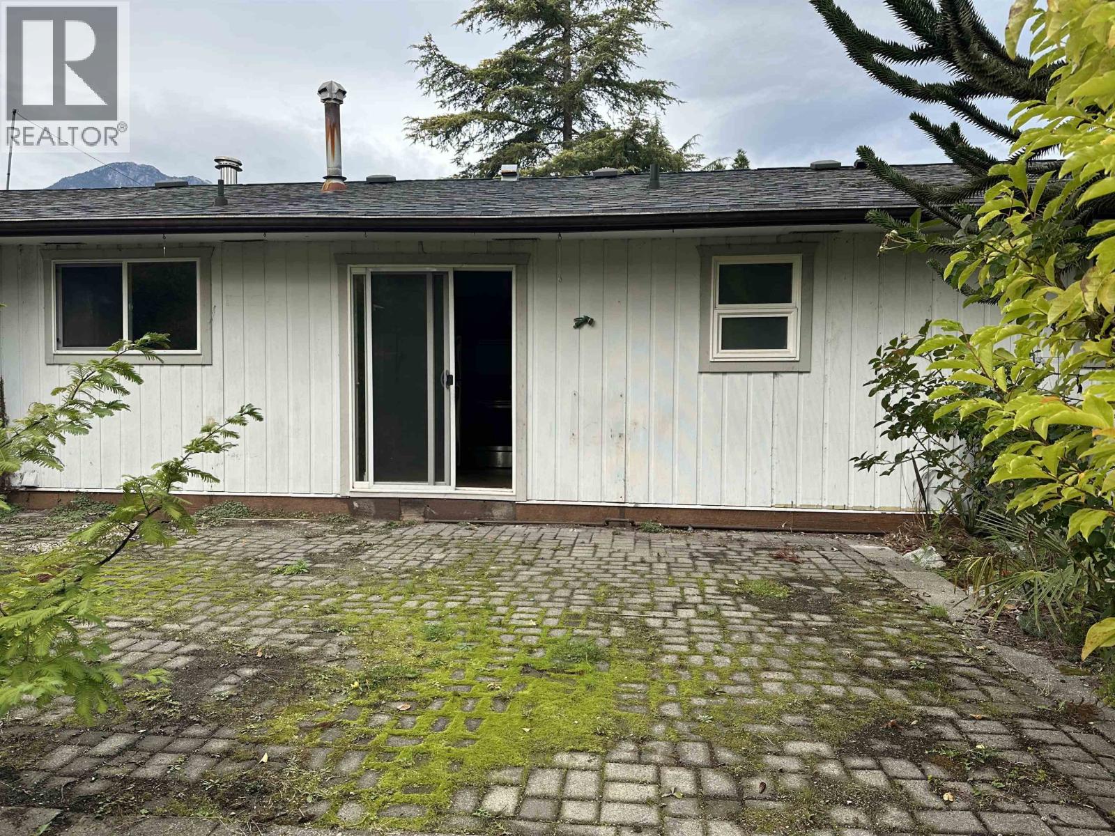 2160 Parkway Road, Squamish, British Columbia  V8B 0M6 - Photo 4 - R3059296