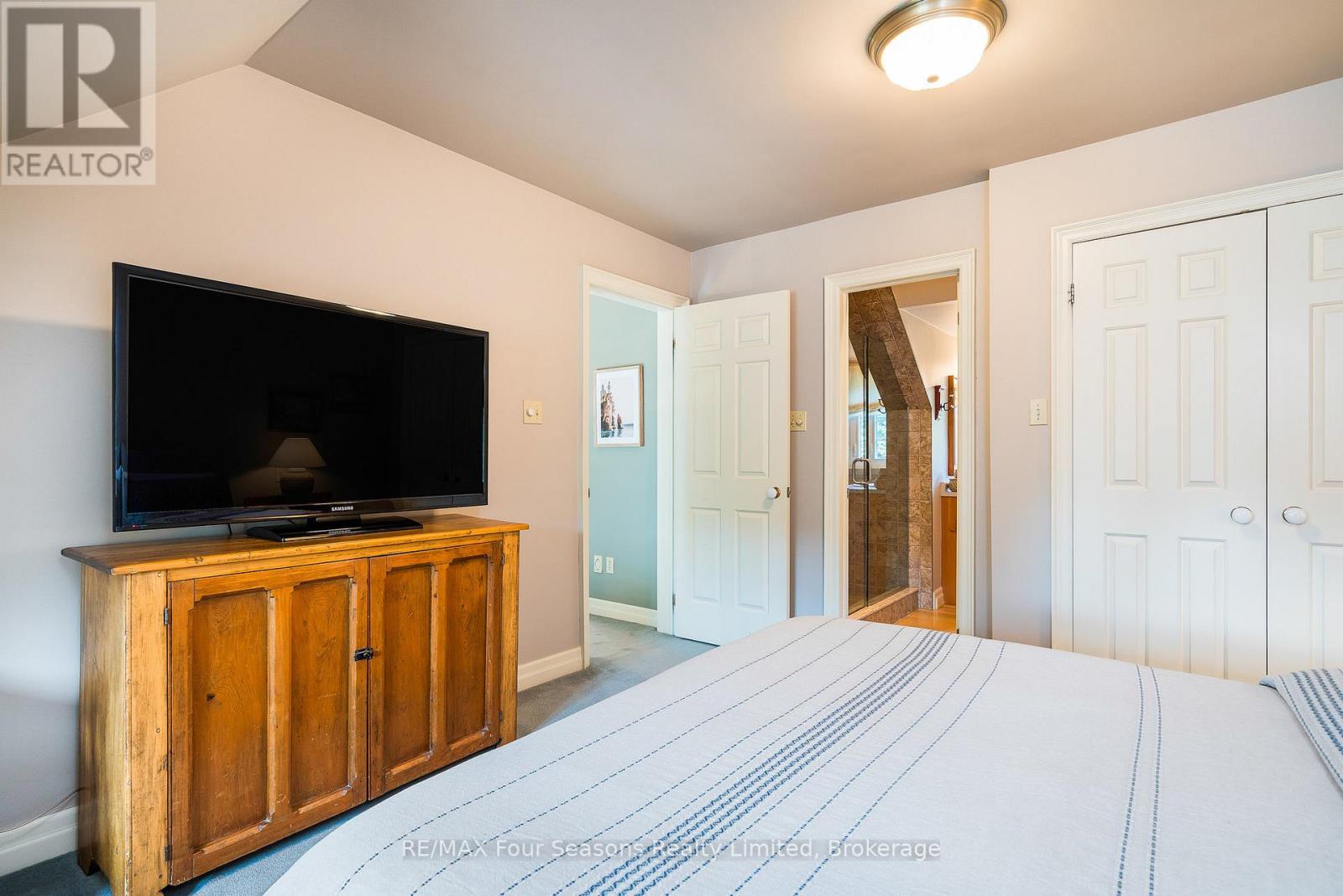 109 Liisa's Lane, Blue Mountains, Ontario  L9Y 0M3 - Photo 24 - X12468668