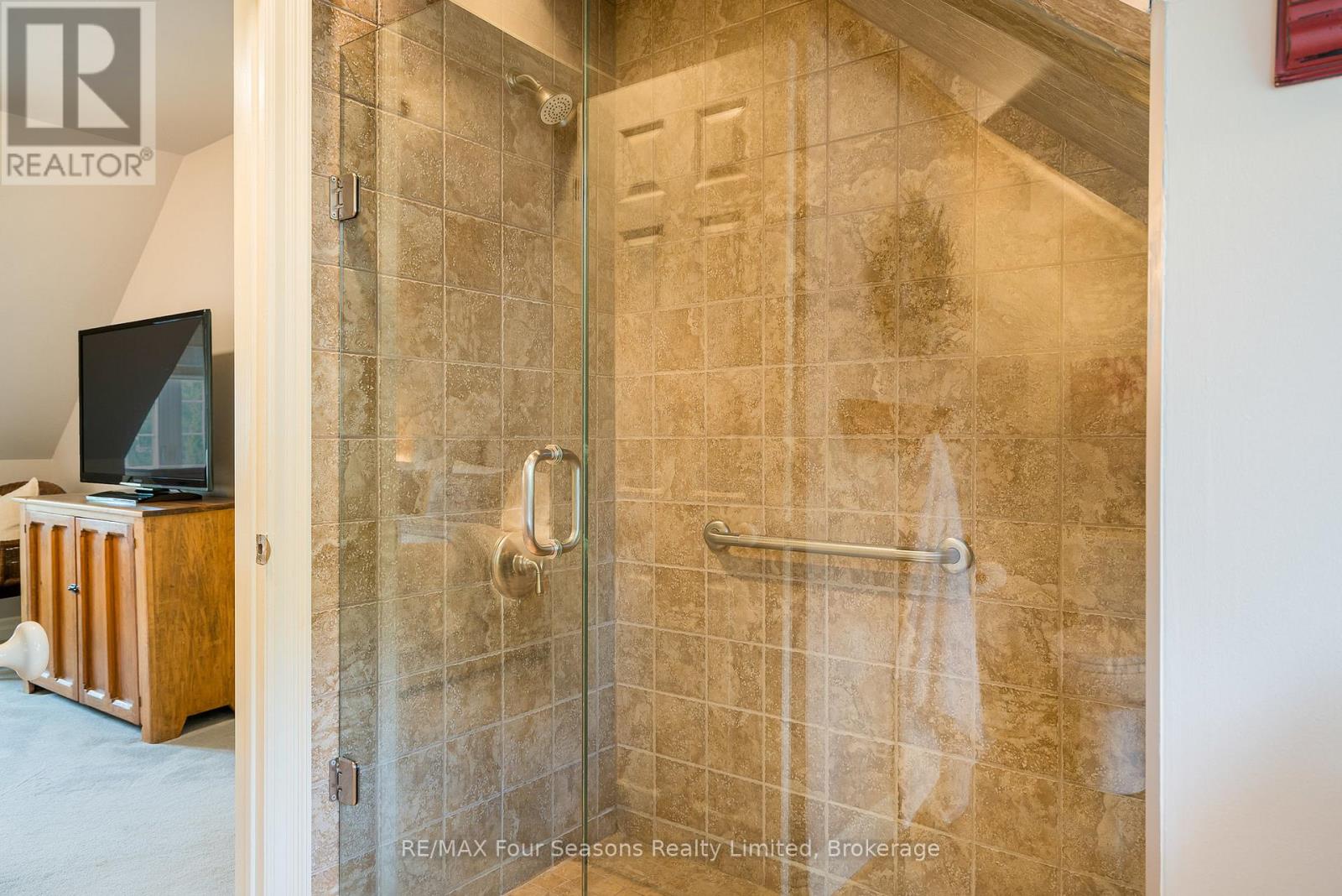 109 Liisa's Lane, Blue Mountains, Ontario  L9Y 0M3 - Photo 27 - X12468668