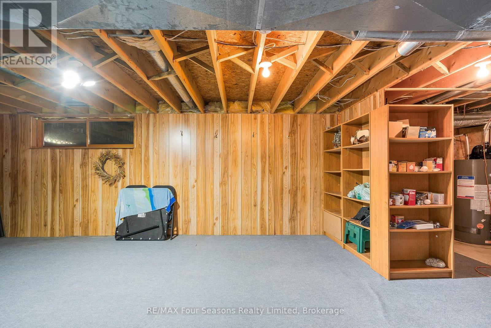 109 Liisa's Lane, Blue Mountains, Ontario  L9Y 0M3 - Photo 33 - X12468668