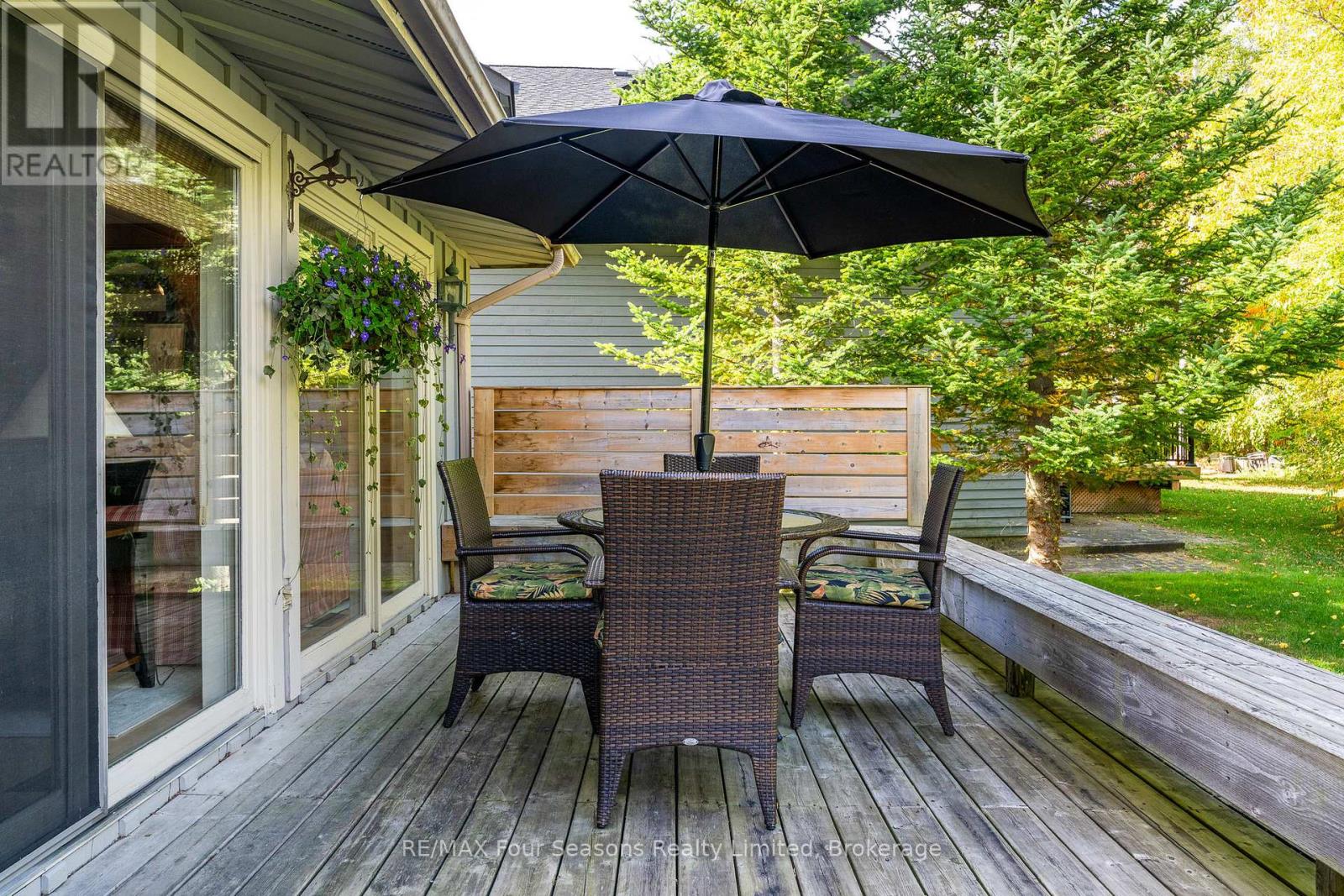 109 Liisa's Lane, Blue Mountains, Ontario  L9Y 0M3 - Photo 4 - X12468668