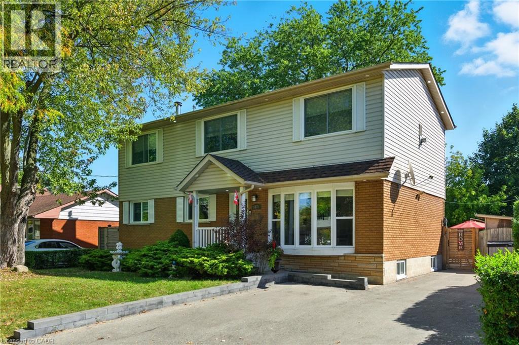 5372 Spruce Avenue, Burlington, Ontario  L7L 1N7 - Photo 2 - 40780012