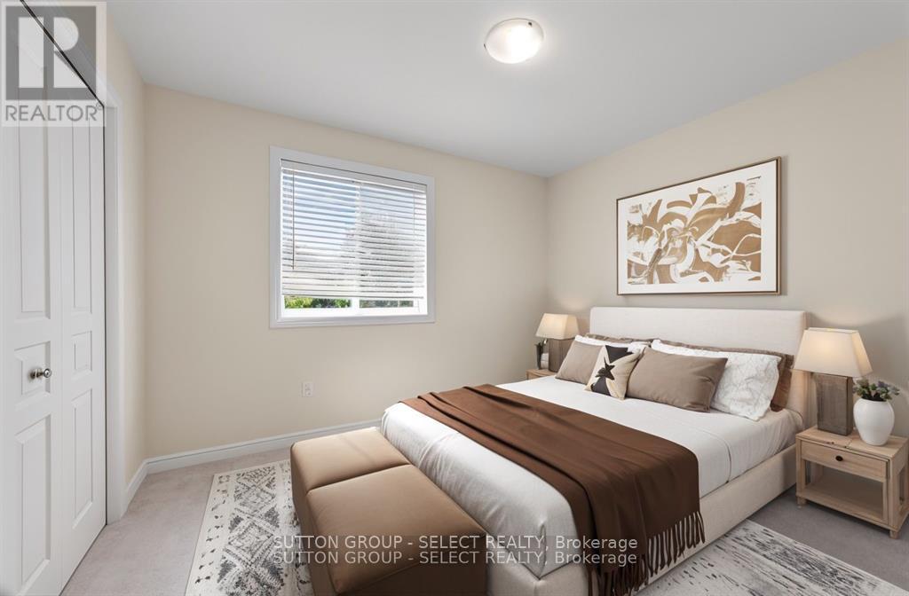 953 Silverfox Crescent, London North, Ontario  N6G 5B6 - Photo 14 - X12468597