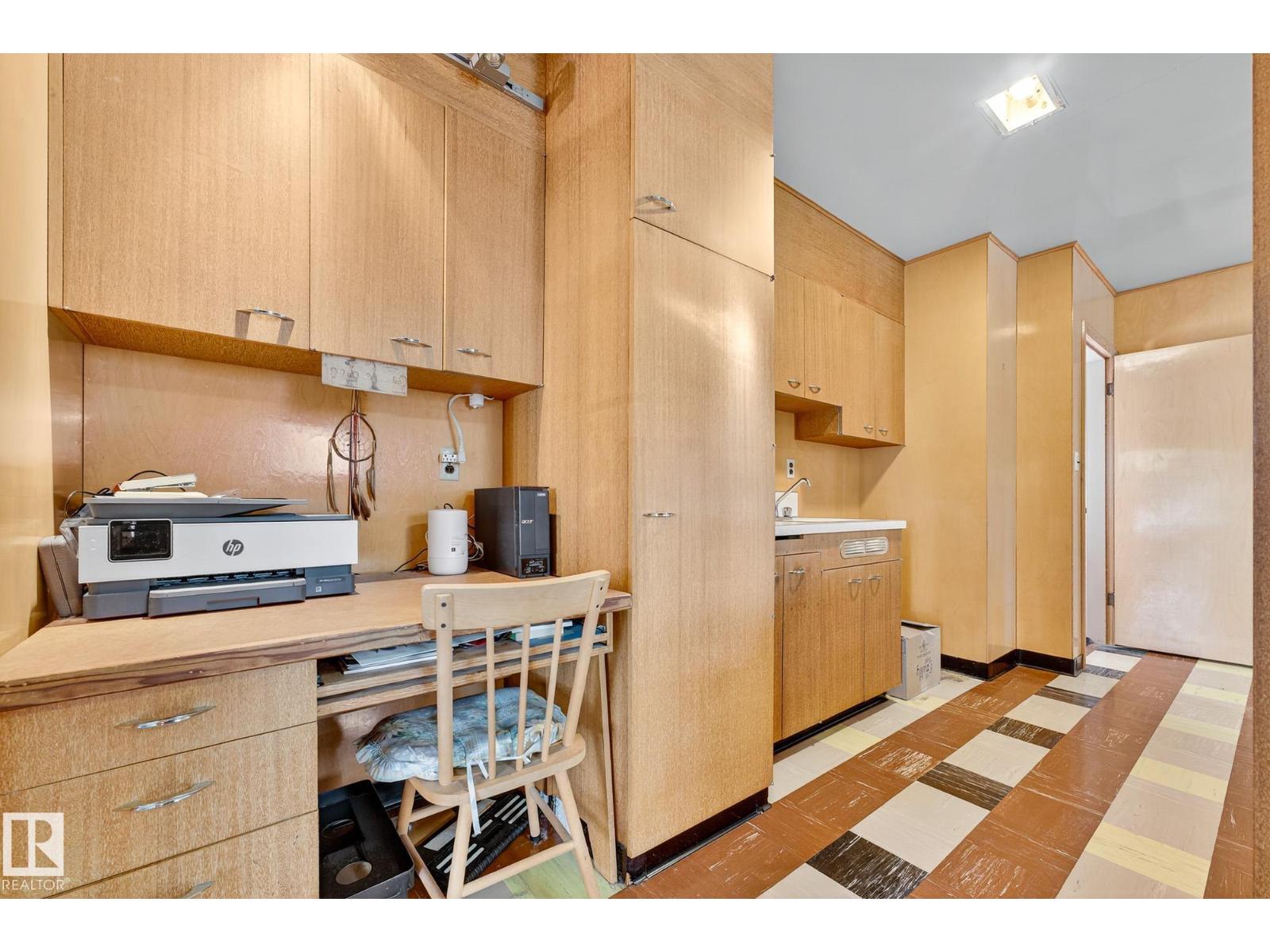 12119 102 St Nw, Edmonton, Alberta  T5G 2G8 - Photo 17 - E4462512