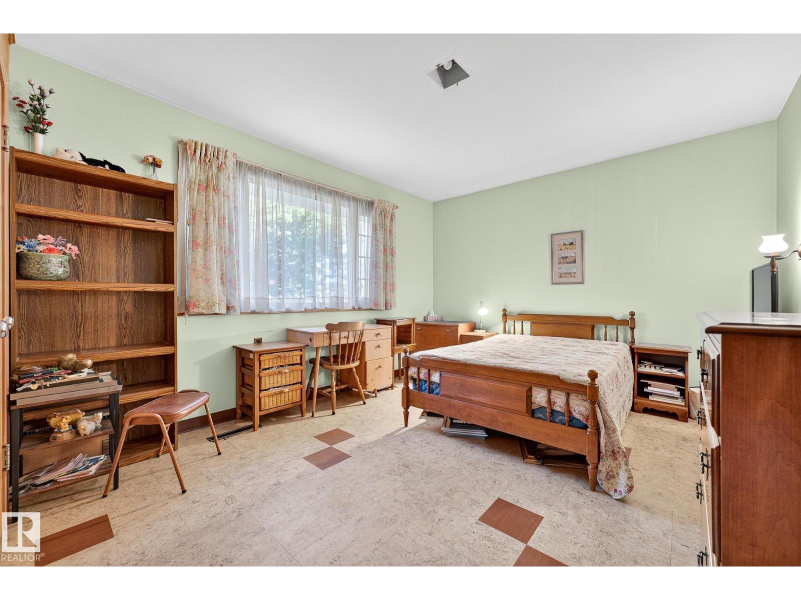 12119 102 St Nw, Edmonton, Alberta  T5G 2G8 - Photo 18 - E4462512
