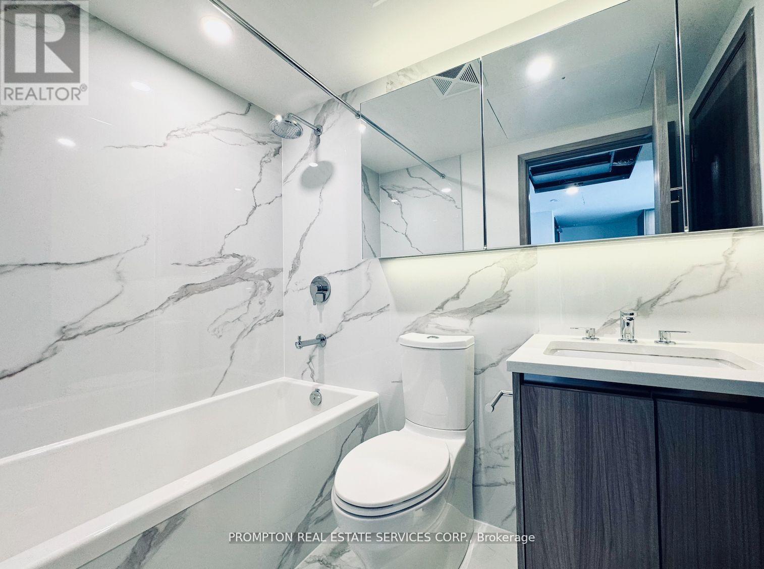 3201 - 3 Concord Cityplace Way, Toronto, Ontario  M5V 0X4 - Photo 7 - C12468496