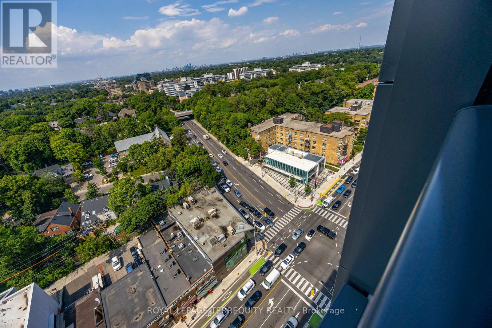 Ph10 - 2020 Bathurst Street, Toronto, Ontario  M5P 0A6 - Photo 21 - C12468522