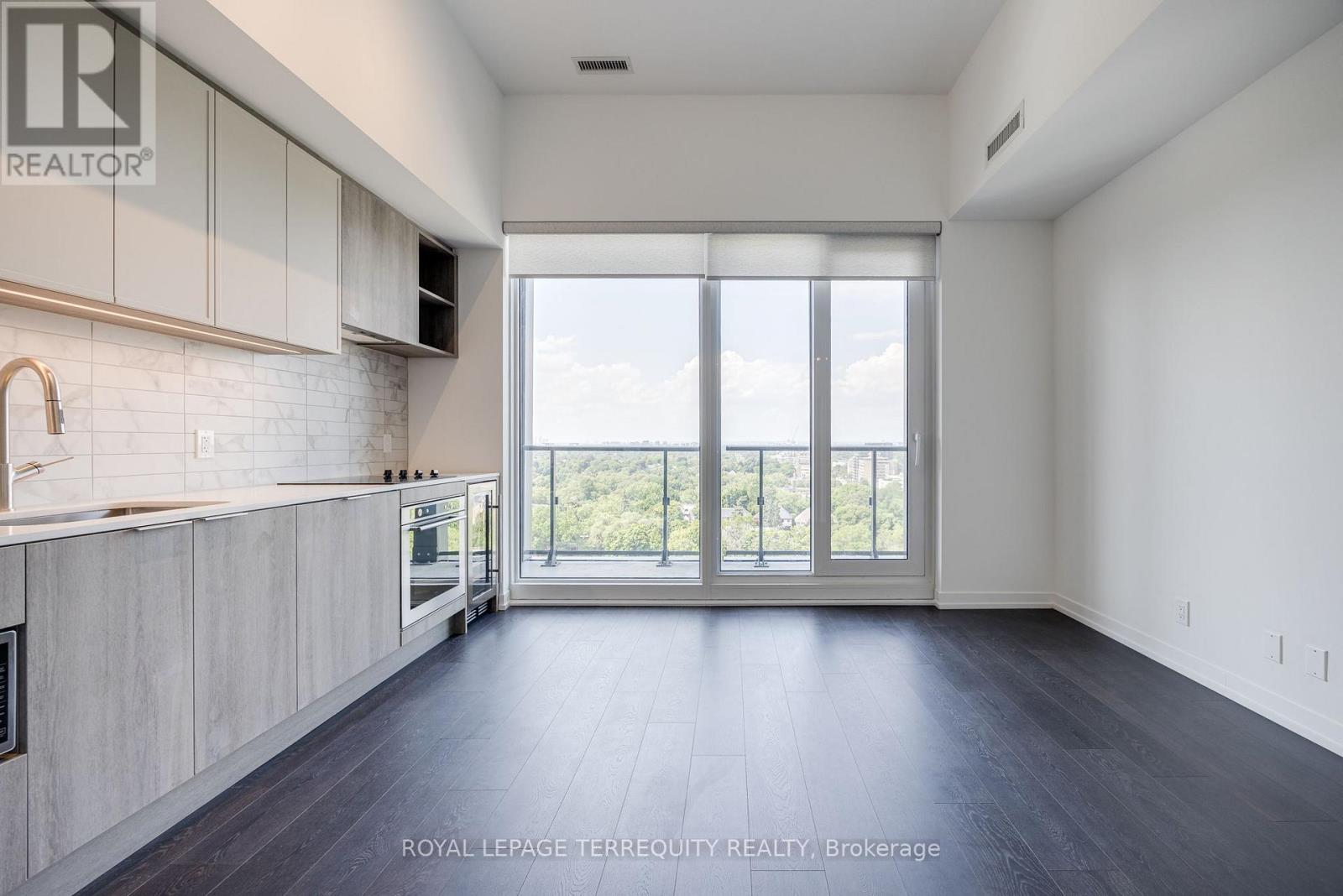 Ph10 - 2020 Bathurst Street, Toronto, Ontario  M5P 0A6 - Photo 5 - C12468522