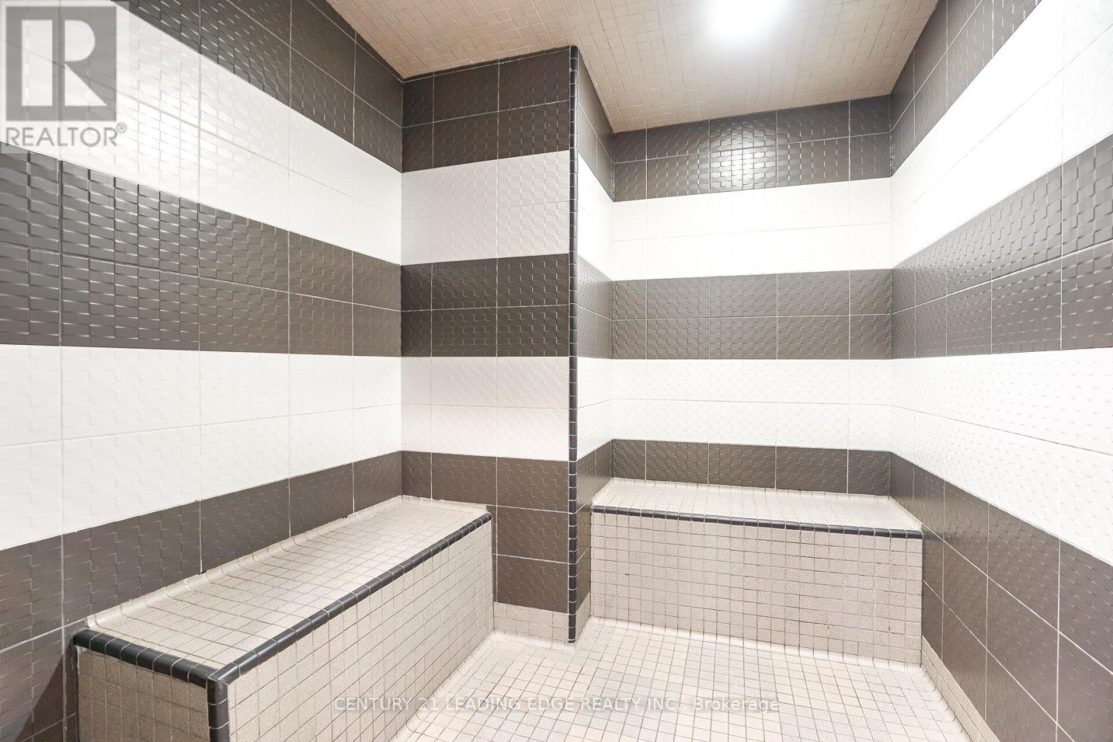 Ph05 - 18 Graydon Hall Drive, Toronto, Ontario  M3A 0A4 - Photo 49 - C12468526