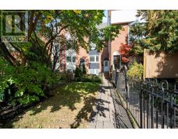 18 SYDENHAM STREET, Toronto, Ontario