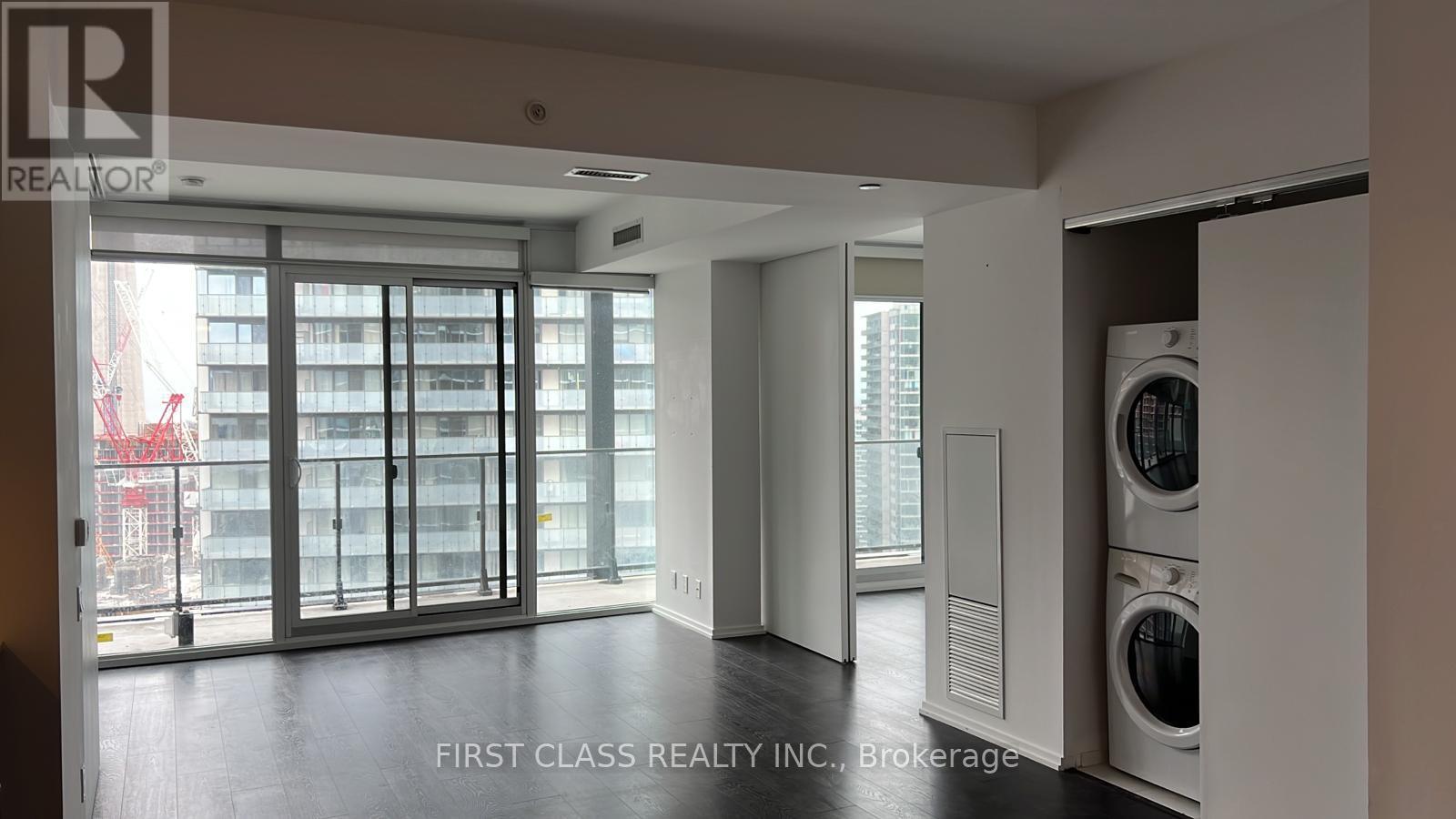 2713 - 125 Peter Street, Toronto, Ontario  M5V 2G9 - Photo 6 - C12468546