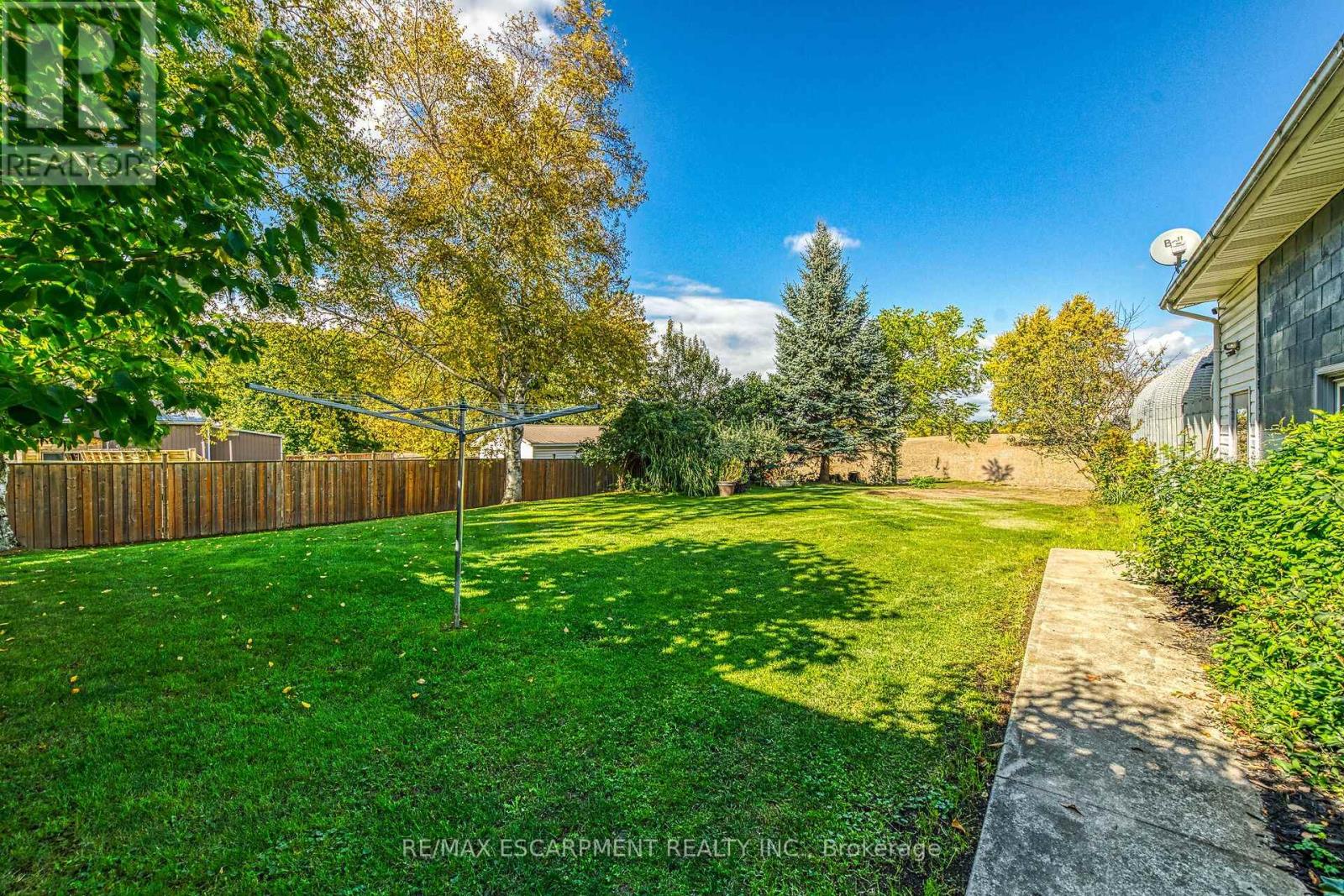 477 Lynden Road, Brantford, Ontario  N3T 5M1 - Photo 35 - X12468080