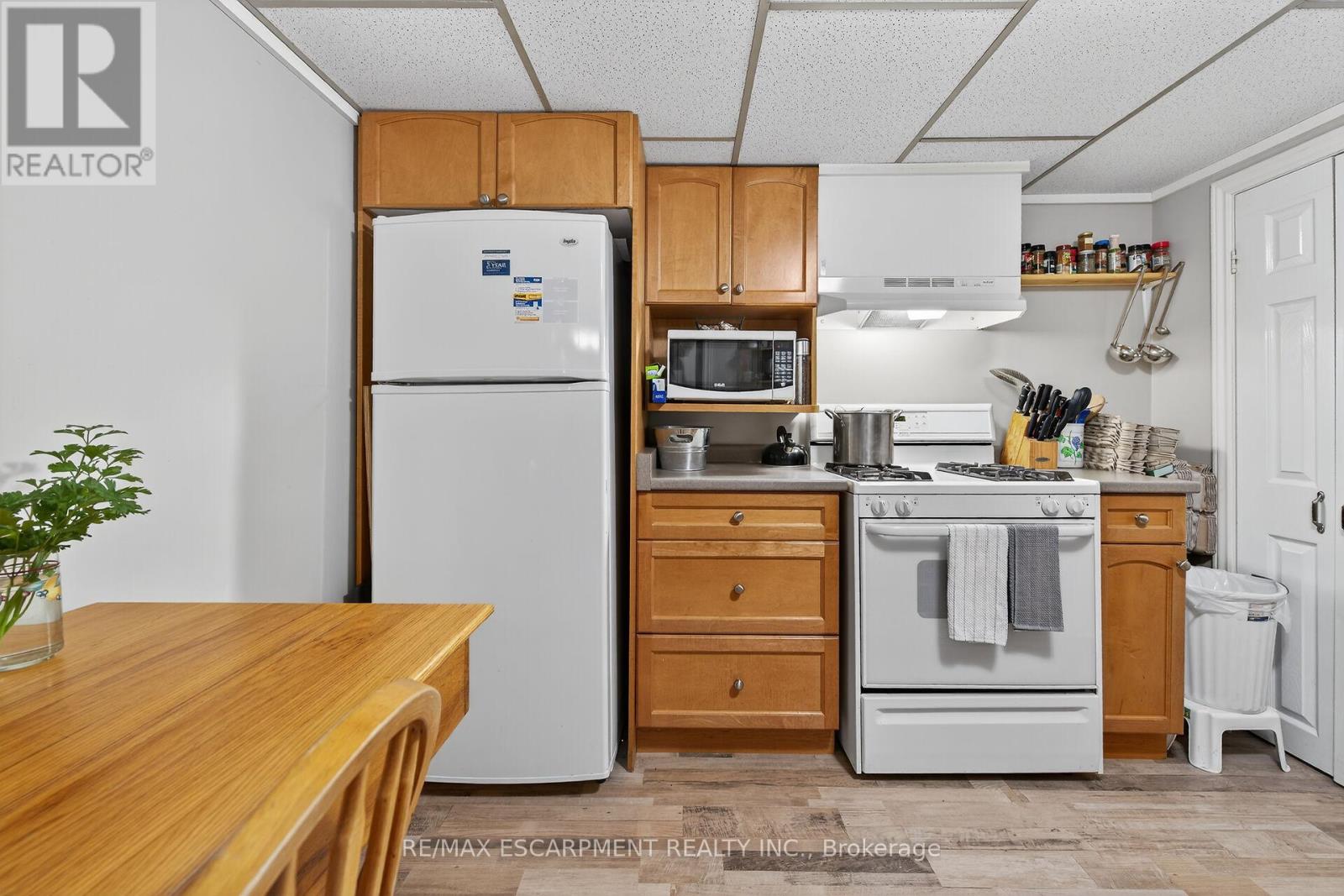 477 Lynden Road, Brantford, Ontario  N3T 5M1 - Photo 27 - X12468080