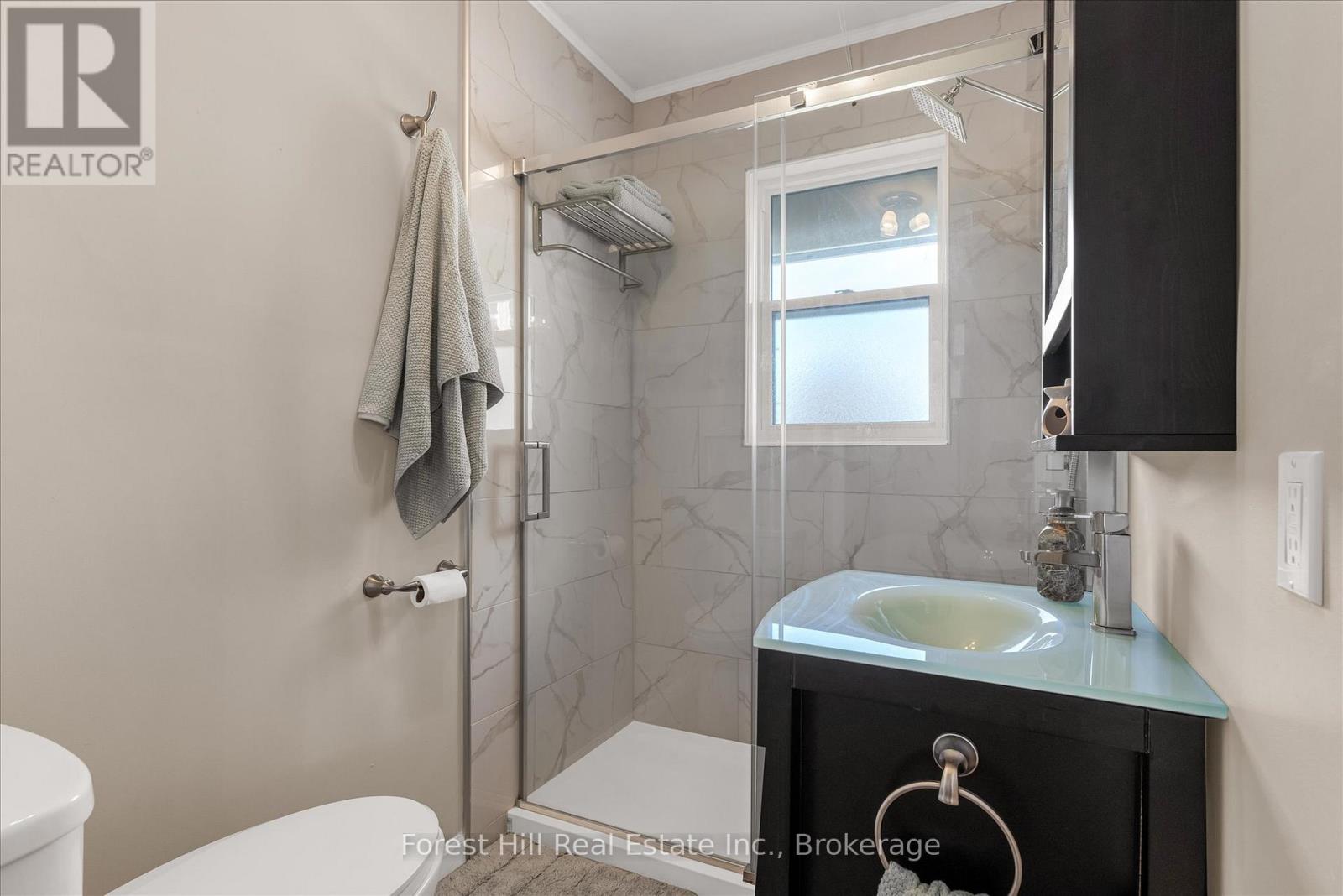 5 - 2 Stroud Road, Hamilton, Ontario  L8S 1Z6 - Photo 21 - X12468682