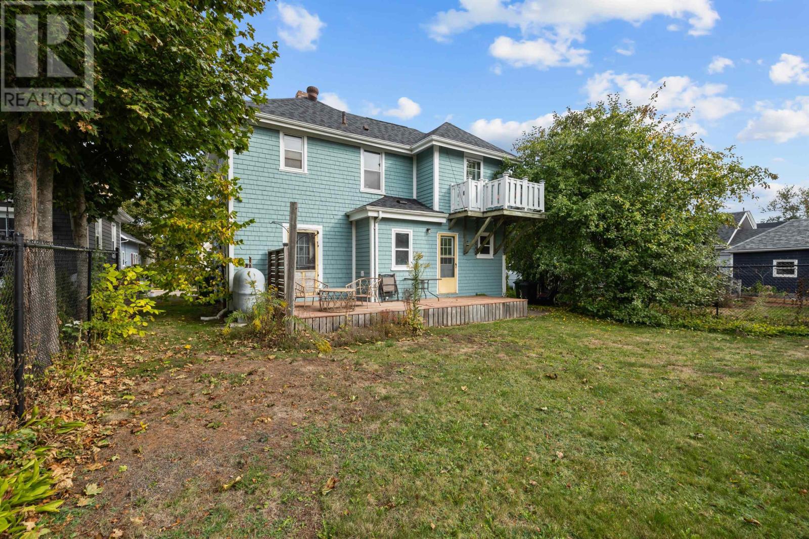 17 & 19 Felling Street, Charlottetown, Prince Edward Island  C1A 5E8 - Photo 9 - 202526096