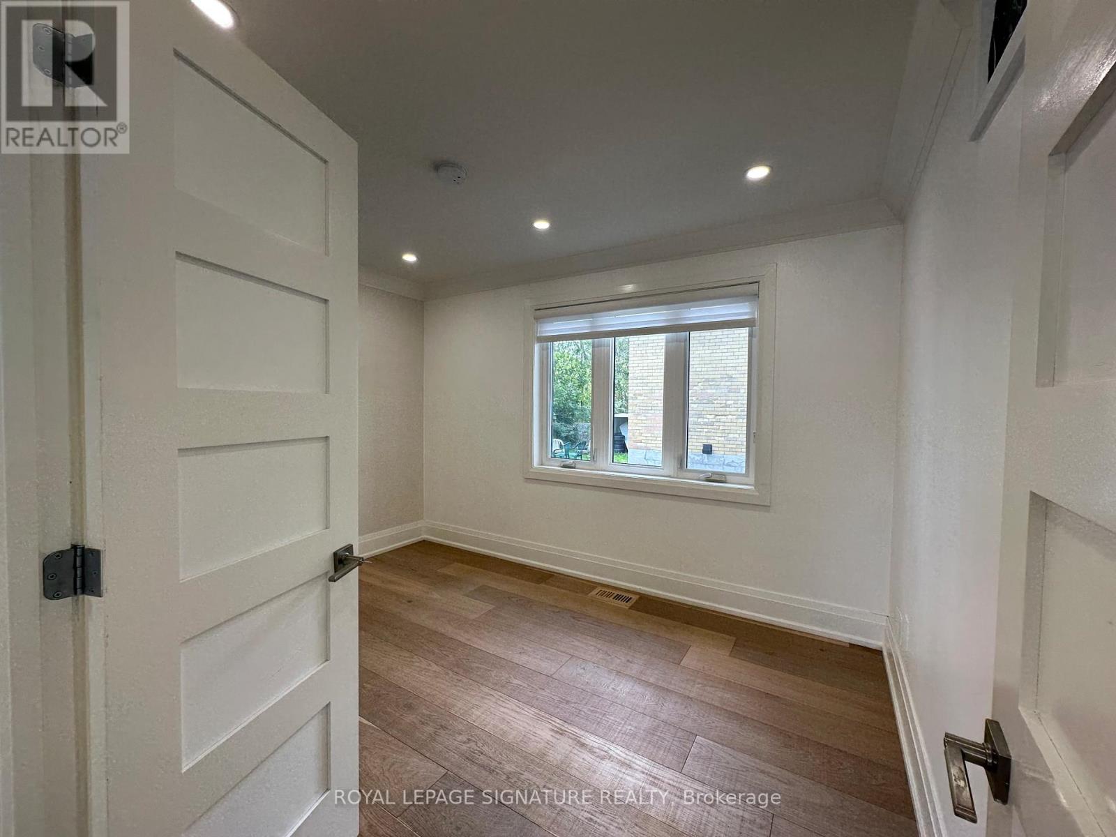 Main - 136 Wye Valley Road, Toronto, Ontario  M1P 2B1 - Photo 13 - E12468478