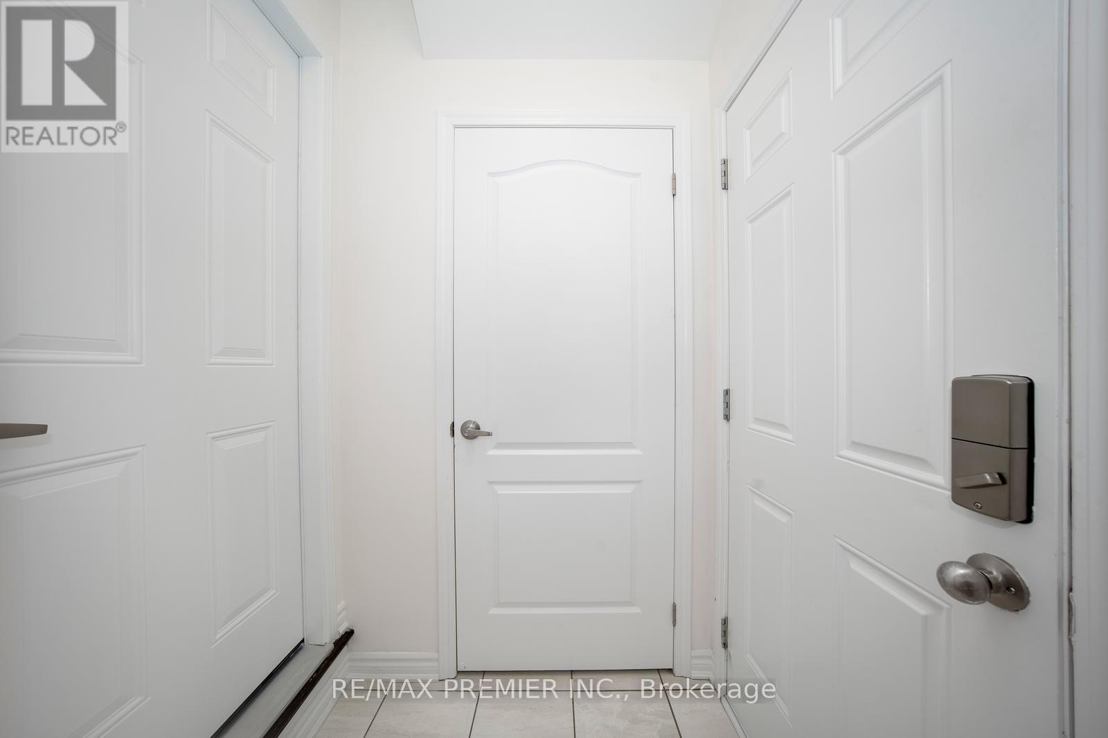 Lower - 1058 Cameo Street, Pickering, Ontario  L1V 2P8 - Photo 3 - E12468511