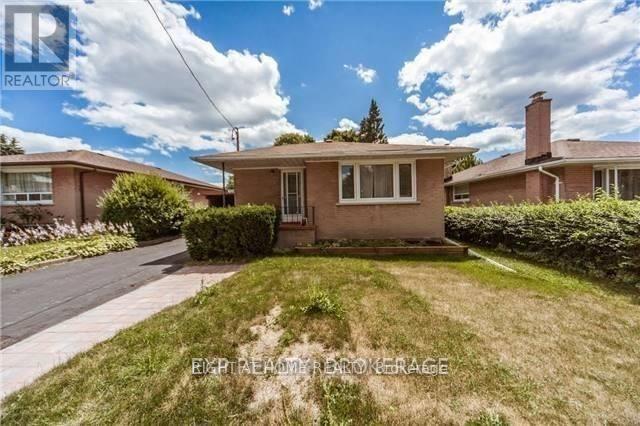 709 Gilbert Street W, Whitby, Ontario  L1N 1S1 - Photo 13 - E12468558